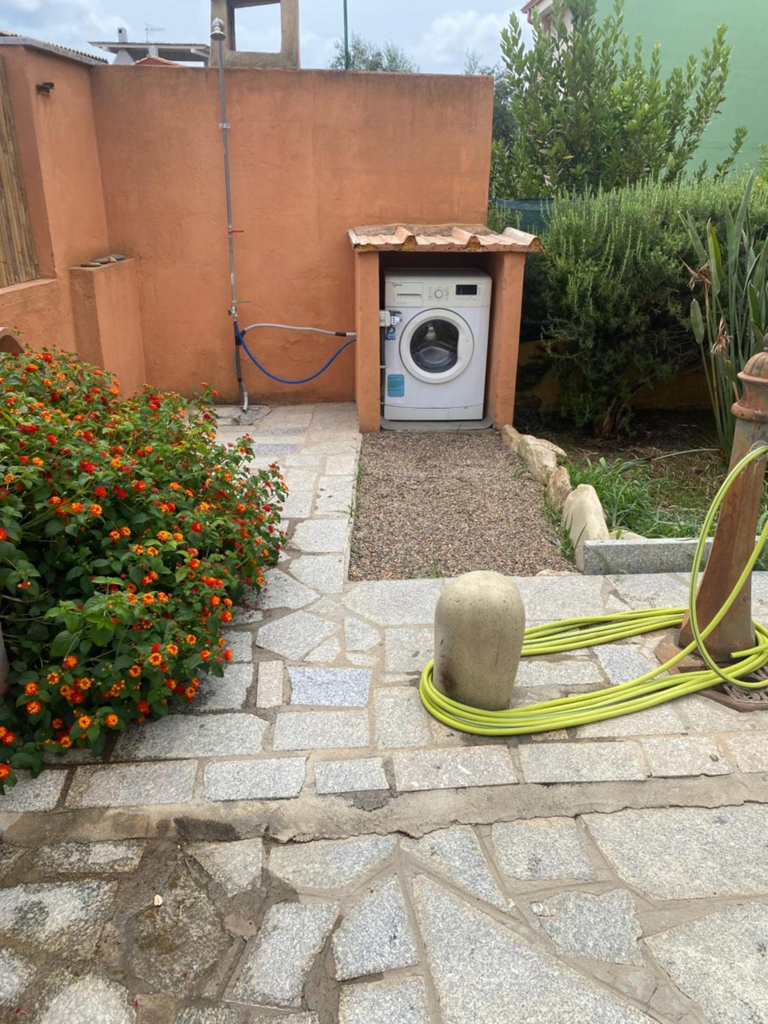 Lemon Apartments Villasimius Exterior photo